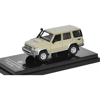 autíčko Toyota Land Cruiser 76 2014 tmavě písková 1:64 - PARAGON Models Toyota Land Cruiser 2014 - kovový model auta 1/64