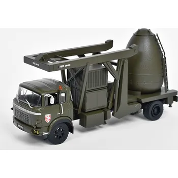 autíčko Berliet VTC kamionová přeprava jaderné rakety S2 1966 1:43 - Hachette časopis s modelem Berliet VTC Truck Transports Nucleaires Missiles S2 1966 - kovový model auta