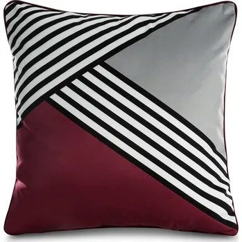 Povlečení Velurový povlak na polštář vínový, černo-bílý vzor 60x60 cm