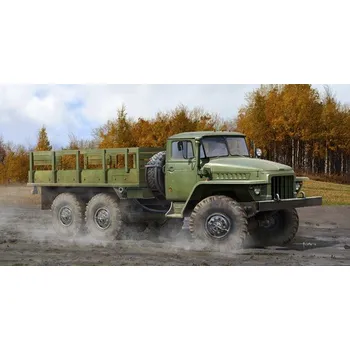 Plastikový model Russian URAL-375D - Trumpeter 01027