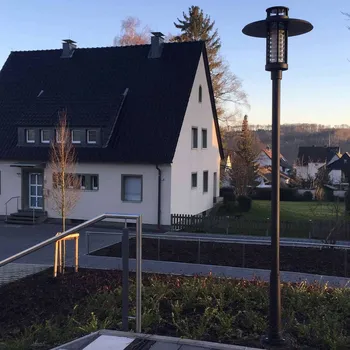 Lampička Albert Leuchten LED světelný stožár 861 s kuželovou žaluzií - Ø upevnění na podlahu 18 cm černá LED 28 W celkem - Doprava zdarma