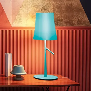Lampička Foscarini Birdie LED piccola stolní lampa - výška stínidla 20 cm, délka přívodního kabelu 165 cm akvamarínová 1 x 8,4 W LED - Doprava zdarma