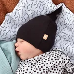 černá kojenecká čepička