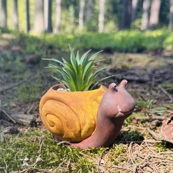 Malvínek 3D omalovánka - Šneček květináč