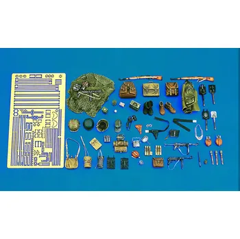 Plastikový model Royal Model 1/35 German equipment