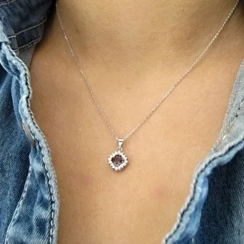 Náhrdelník Dámský stříbrný náhrdelník FIALOVÝ KOSO se zirkony Rhodium Stříbro 925/1000 45 cm