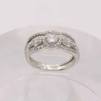 Prsten Stříbrný prsten s kamenem