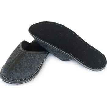 Pánské pantofle Celofilcové uzavřené pantofle černé 40