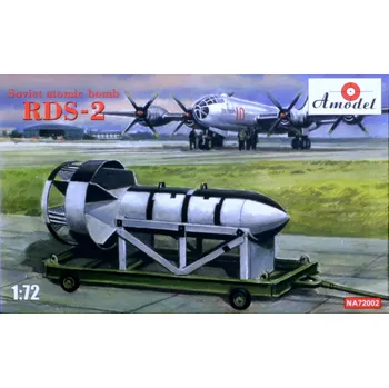 Plastikový model A model 1/72 RDS-2 Soviet atomic bomb