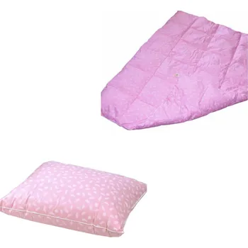 Polštář Lina Dětská souprava 90x130 cm, polštář 40x60 cm RŮŽOVÁ S BÍLÝMI PEŘÍČKY Obsah prachového peří: 10% prachového peří, zbytek obsahuje kvalitní husí drané peří