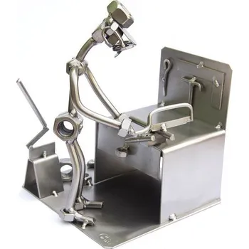 Kovová figurka - Zámečník 17 cm