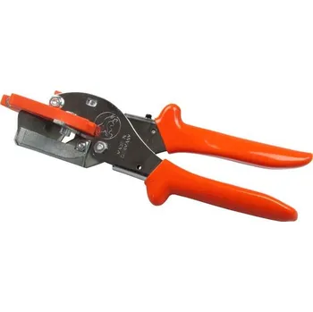 Těsnění do okna a dveří Nůžky na těsnění "V" střih Löwe 4104/V