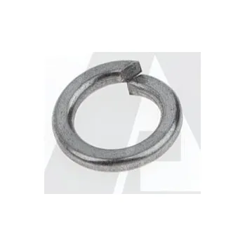 Matice pérovka M6 čtvercová