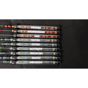 Hračka pro kočku Hračka se jménem z korálků Barva: oranžová