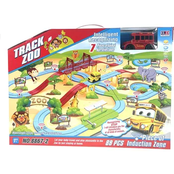 autodráha Interaktivní naučná dráha ZOO s výkladem set s autobusem na baterie Světlo Zvuk, 771cm