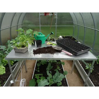 Zahradní stůl Topný stůl pro zahradnické účely + doprava zdarma