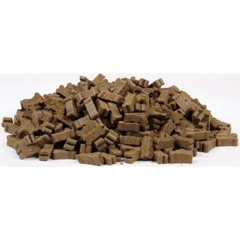 Pamlsek pro psa Salač Kostičky divočina & kuře poloměkký pamlsek 500 g