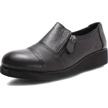 Dámské polobotky DÁMSKÉ POLOBOTKY WILD 022-015-5826 ČERNÁ Barva: Černá, Velikost: 42