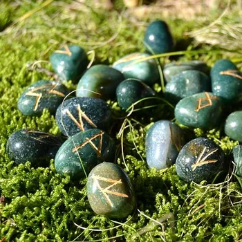 Runové kameny - Heliotrop, ve lněném sáčku