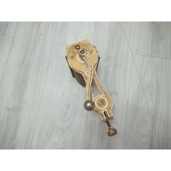 Kuchyňský mlýnek DANAPO Starožitný mlýnek na strouhanku MORAVIA II