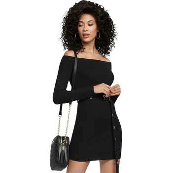 Dámské šaty GUESS dámské šaty Claudine Off-The-Shoulder Sweater S
