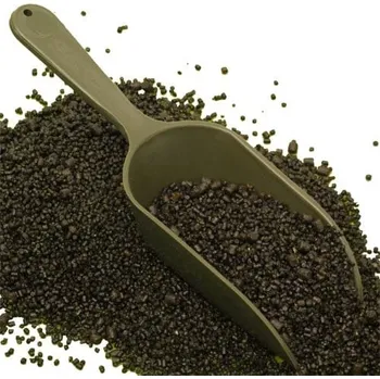 Vrhač návnad Lopatka Gardner Munga Spoons ( 2ks zelená a hnědá )