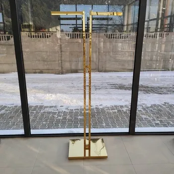 Figurína Zlatý stojan RT-098