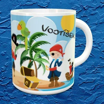 Hrnek se jménem Piráti černý vnitřek a ucho (+25 Kč) Keramický hrnek