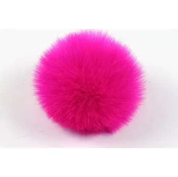 Bambule, bambulka z kožešiny fuchsiová 8 cm