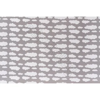 Mraky na šedé úplet