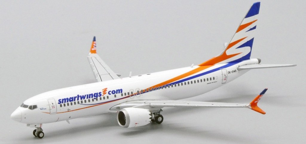 Foto Plastikový model JC Wings Boeing 737 Max 8 Smartwings 1 400 Zbozi cz