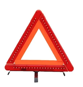 Výstražný trojúhelník Výstražný LED trojúhelník 42 x 41 x 34 cm