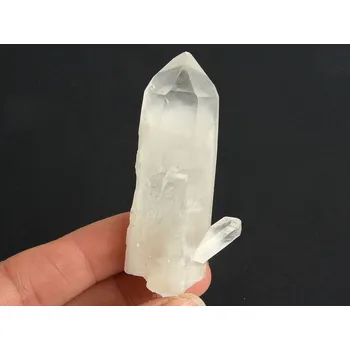 Přírodní kámen Křišťálový krystal z Madagaskaru (50g)