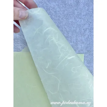 Umělecký papír Sapaimport Morušový papír Unryu - světle žlutý Velikost: 23x32 cm