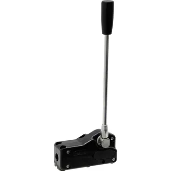 Rozvaděč Páka pro ovládání hydraulického rozvaděče pomocí lanovodů