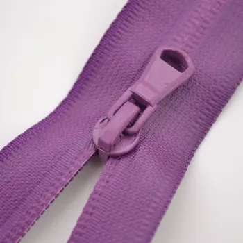 Zip Sarah voděodolný se dvěma jezdci 5 mm - fialová 85 cm