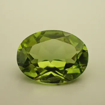 Přírodní kámen Peridot z Pákistánu 7x9mm Váha: 1.90ct