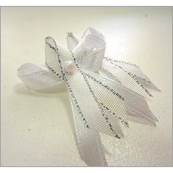 Svatební mašličky s perličkou 4 cm - bílo-stříbrné II.