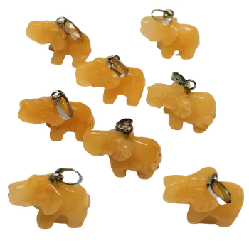 Přívěsek Přívěsek slon z kalcitu – talisman štěstí, velikost cca 2 cm