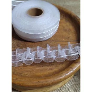 Záclonovka šíře 25 mm žabkové řasení čirá