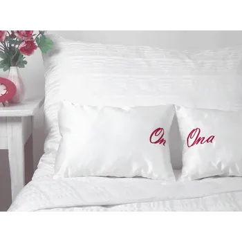 Dekorativní polštářek HEDVA ČESKÝ BROKÁT Povlak Odaska 30x40 výšivka ONA