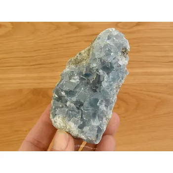 Přírodní kámen Drúza z celestýnu Madagaskar 274g