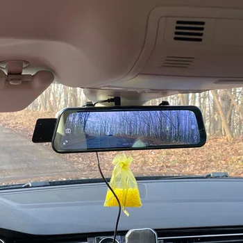 Kamera do auta Kamera do auta - dotyková, full HD 9,66 - full size (Dotykový displej je přes celou plochu zrcátka (full size). Kamera do auta dotyková s displejem full HD 9,66". Praktické zrcátko s vestavěnou kamerou, externí zadní kamerou a LCD monitorem.)