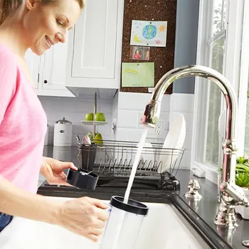 Stolní mixér Nutribullet - jednoduché použití