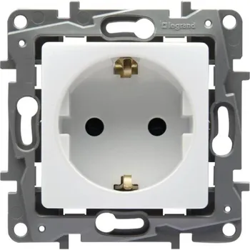 Elektrická zásuvka Legrand zásuvka Niloe bílá 664731 1 ks