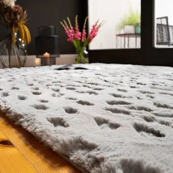 Bytový textil Vopi Kusový koberec Valley 245 silver (Varianta: 160 x 230 cm)