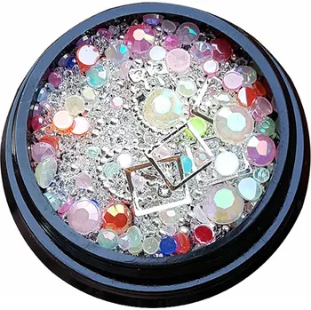 Ozdoby na nehty (nehtová bižuterie) luxury jewelry 06