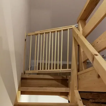 Dětská zábrana Zábrana dveře, schody 52-72 cm výška - 68 cm N1