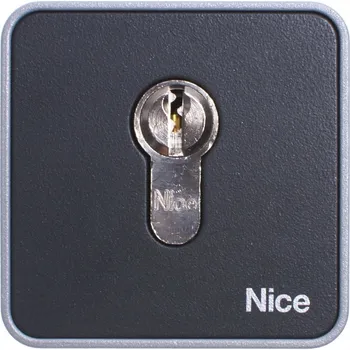 Pohon brány Nice EKSIEU vestavný klíčový spínač s cylindrickou vložkou pro ovládání vrat