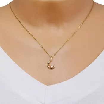 Přívěsek Diamantový přívěsek ze 14K žlutého zlata - měsíc s nápisem "LOVE", hvězda s briliantem
